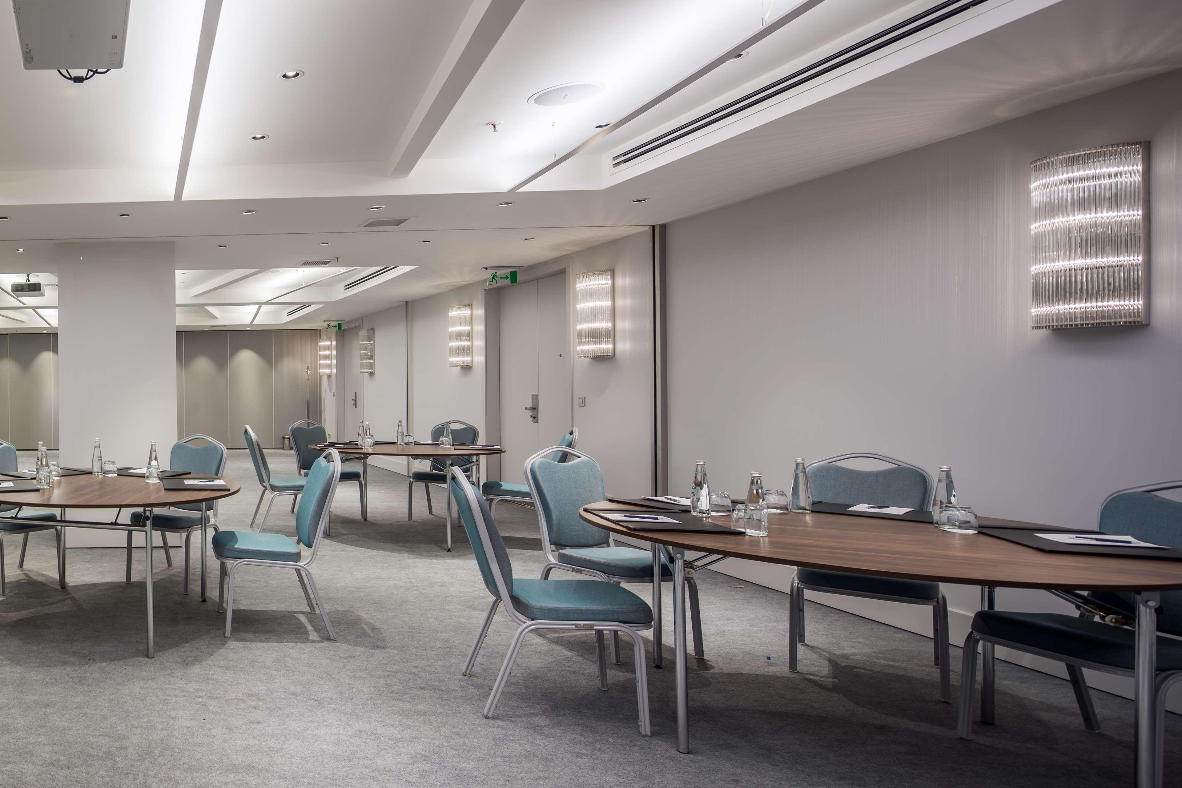 Radisson Blu Bosphorus Hotel Istambul Exterior foto Meeting room