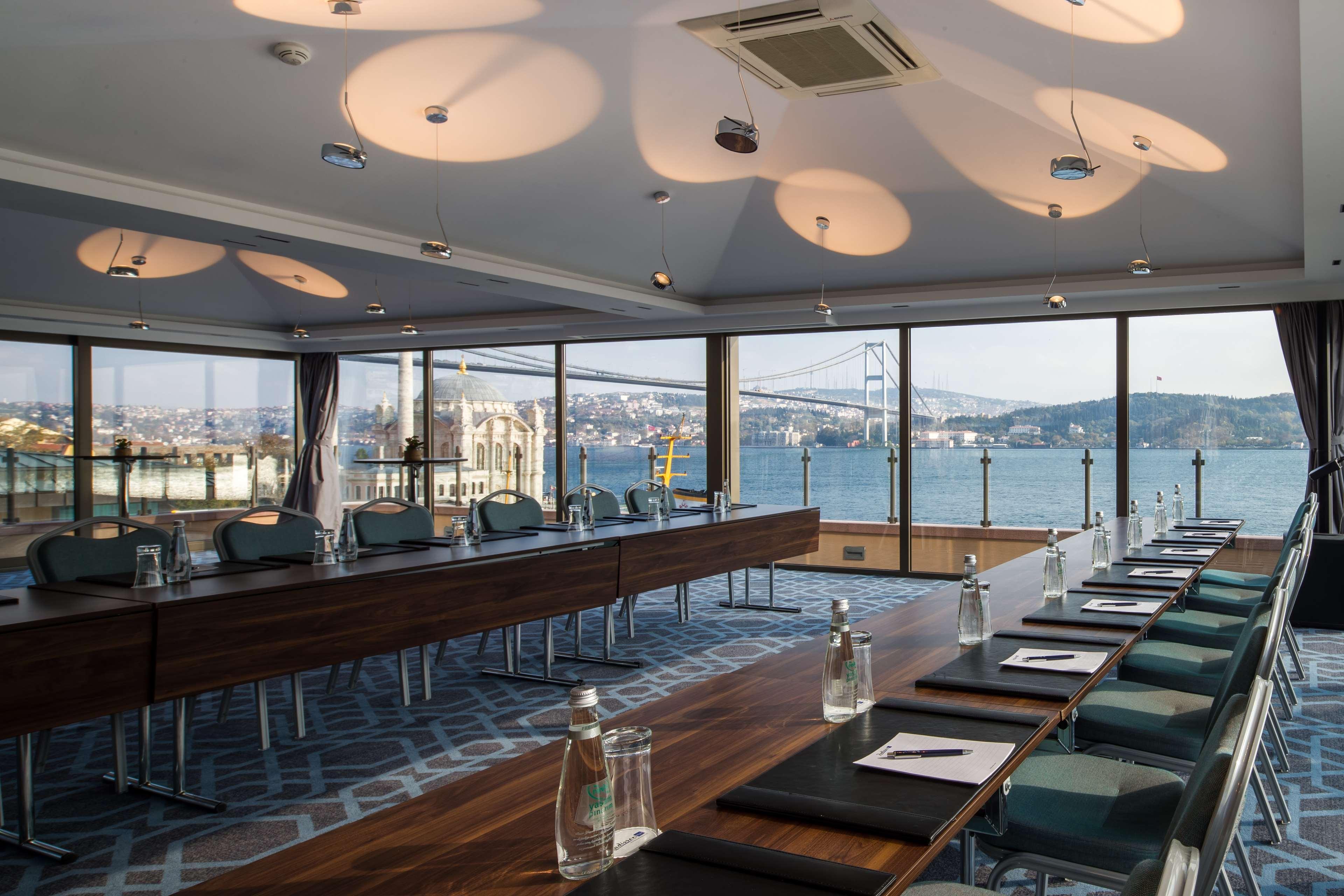 Radisson Blu Bosphorus Hotel Istambul Exterior foto The meeting room